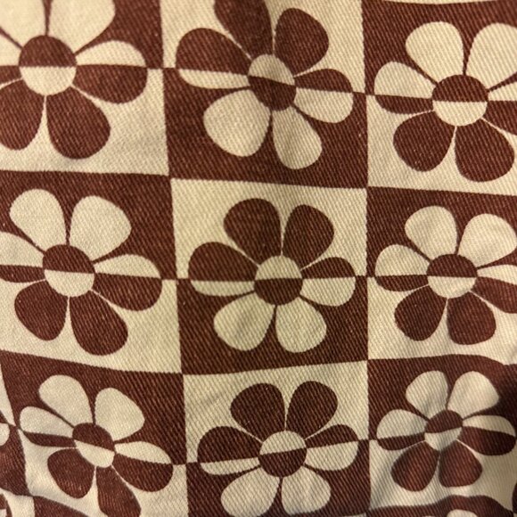 Forever 21 Brown and Cream Floral Straight Leg Jeans - Picture 5 of 5